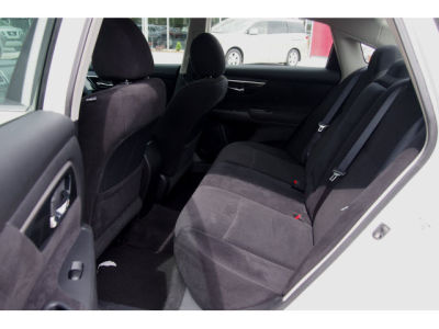2013 Nissan Altima  2.5 S