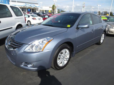 2012 Nissan Altima  2.5 S