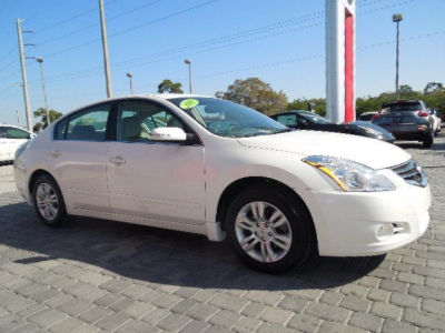2010 Nissan Altima  2.5