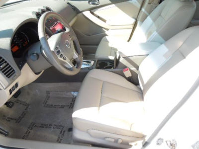 2010 Nissan Altima  2.5