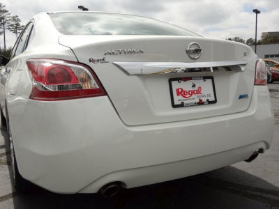2013 Nissan Altima  2.5 S