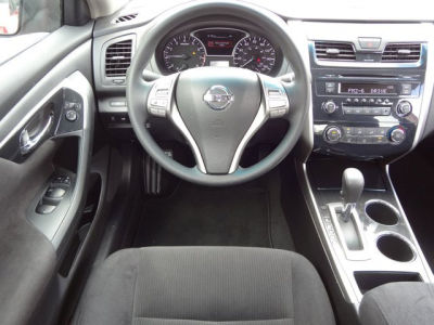 2013 Nissan Altima  2.5 S