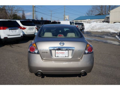 2012 Nissan Altima  2.5