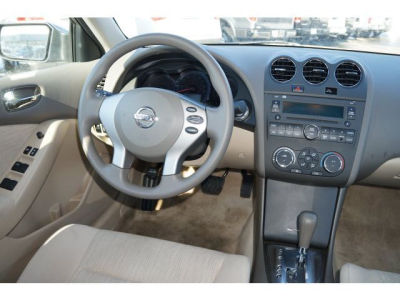 2012 Nissan Altima  2.5