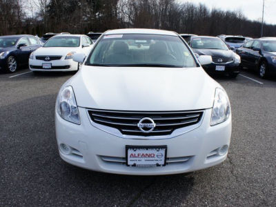 2012 Nissan Altima  2.5