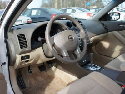 2012 Nissan Altima  2.5