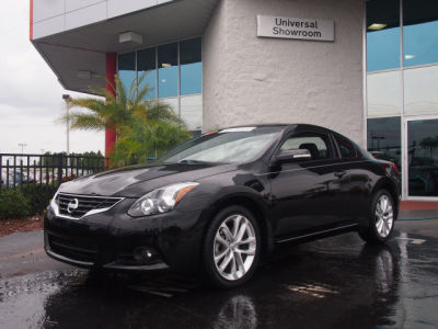2012 Nissan Altima  3.5 SR