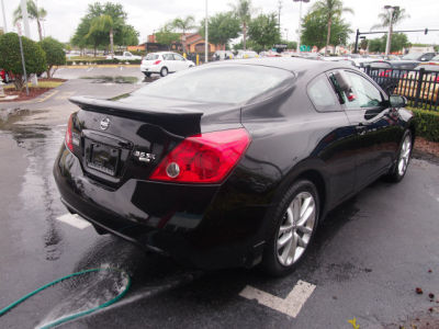 2012 Nissan Altima  3.5 SR