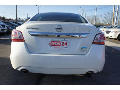 2013 Nissan Altima  2.5 S