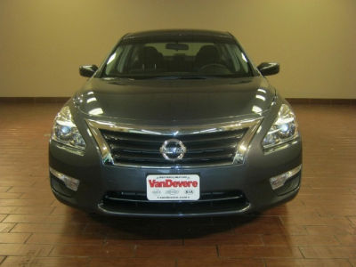 2013 Nissan Altima  S