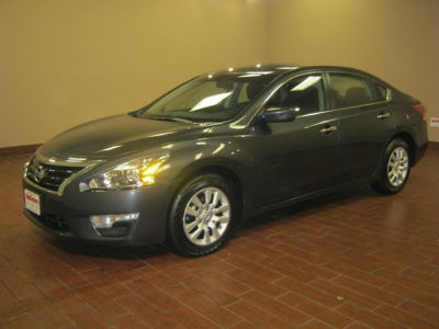 2013 Nissan Altima  S