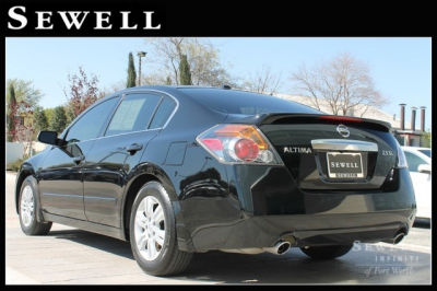 2010 Nissan Altima  2.5 SL