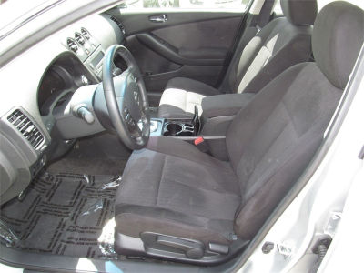 2012 Nissan Altima  2.5 S