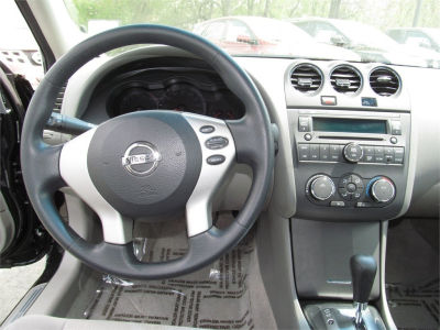 2012 Nissan Altima  2.5 S