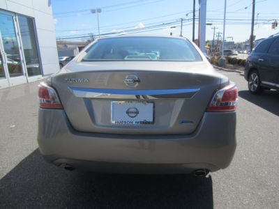 2013 Nissan Altima  2.5 S