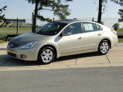 2010 Nissan Altima  2.5 SL