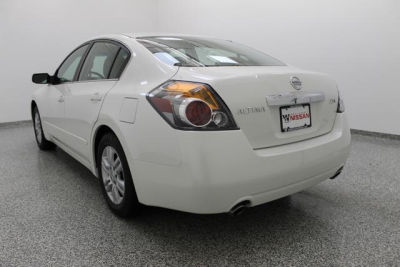 2010 Nissan Altima  2.5 S