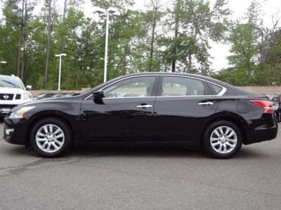 2013 Nissan Altima  2.5 S