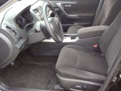 2013 Nissan Altima  2.5 S