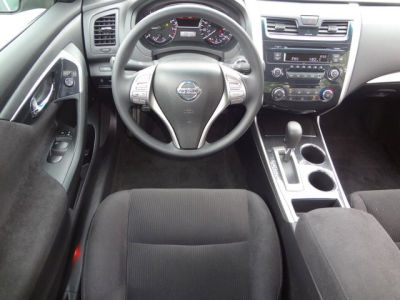 2013 Nissan Altima  2.5 S