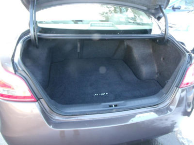 2013 Nissan Altima  2.5 SV