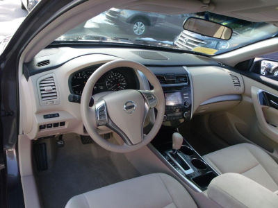 2013 Nissan Altima  2.5 SV