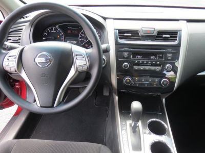 2013 Nissan Altima  2.5 S