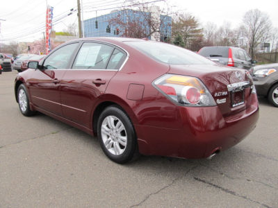 2010 Nissan Altima  2.5 SL