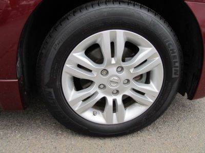 2010 Nissan Altima  2.5 SL
