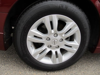 2010 Nissan Altima  2.5 SL