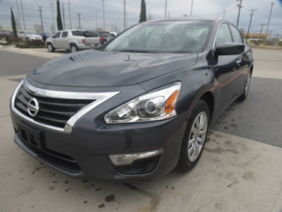 2013 Nissan Altima  2.5 S
