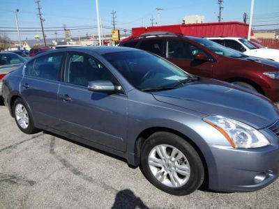 2010 Nissan Altima  2.5