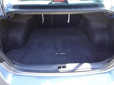 2010 Nissan Altima  2.5
