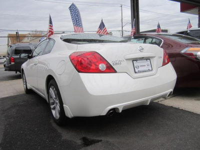 2010 Nissan Altima  2.5 S