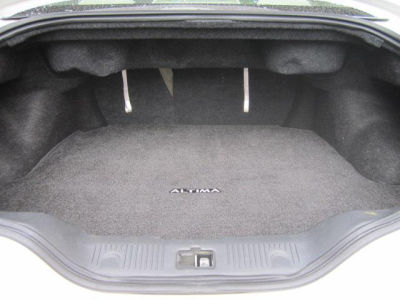 2010 Nissan Altima  2.5 S