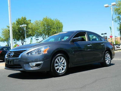 2013 Nissan Altima  S