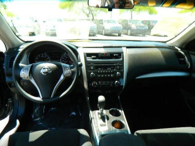 2013 Nissan Altima  S
