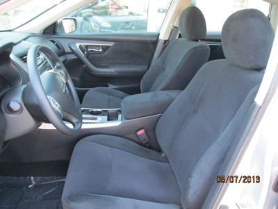 2013 Nissan Altima  2.5
