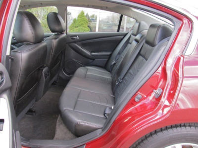 2010 Nissan Altima  2.5 SL