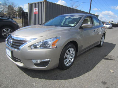 2013 Nissan Altima  2.5 S