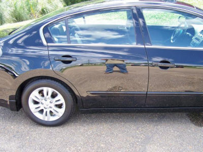 2010 Nissan Altima  2.5