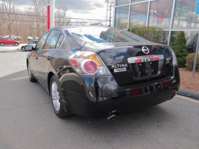 2010 Nissan Altima  2.5 S