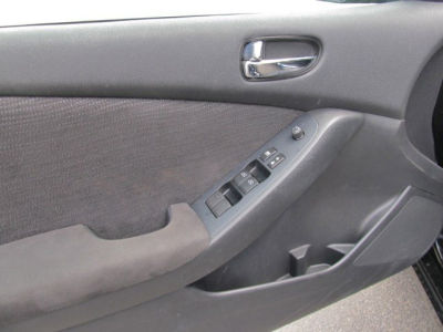 2010 Nissan Altima  2.5 S
