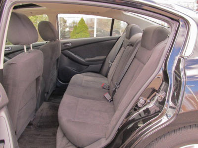 2010 Nissan Altima  2.5 S