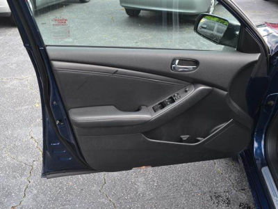 2010 Nissan Altima  2.5 SL
