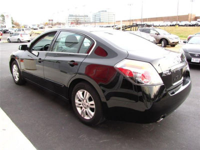 2010 Nissan Altima  2.5 S