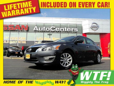 2013 Nissan Altima  2.5 S