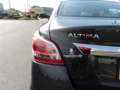 2013 Nissan Altima  2.5 S