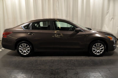 2013 Nissan Altima  2.5 S