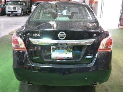 2013 Nissan Altima  S